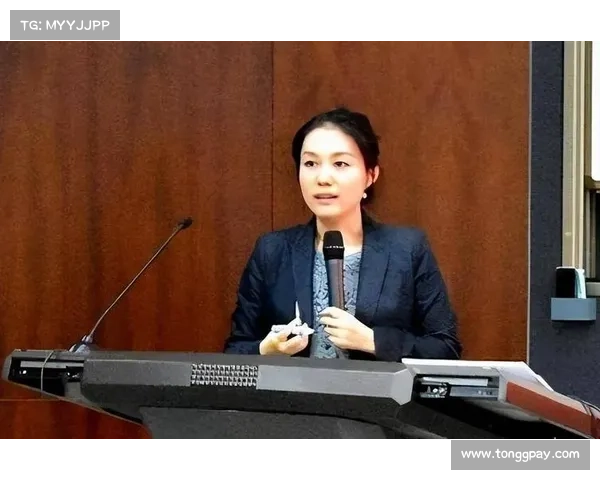 从语言特征与国籍背景分析如何判断巴舒亚伊主要使用的语言